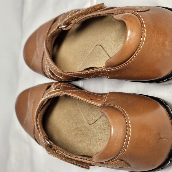 Clarks Women's Brown Leather Bendables Ashley Spin, Sz 9N - Picture 4 of 8